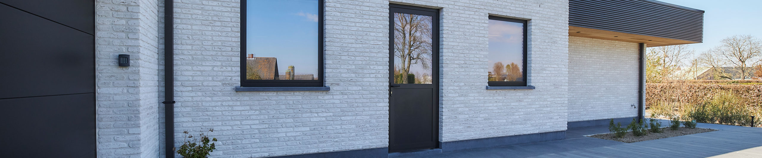 ASBL Showroom ramen en deuren Geel